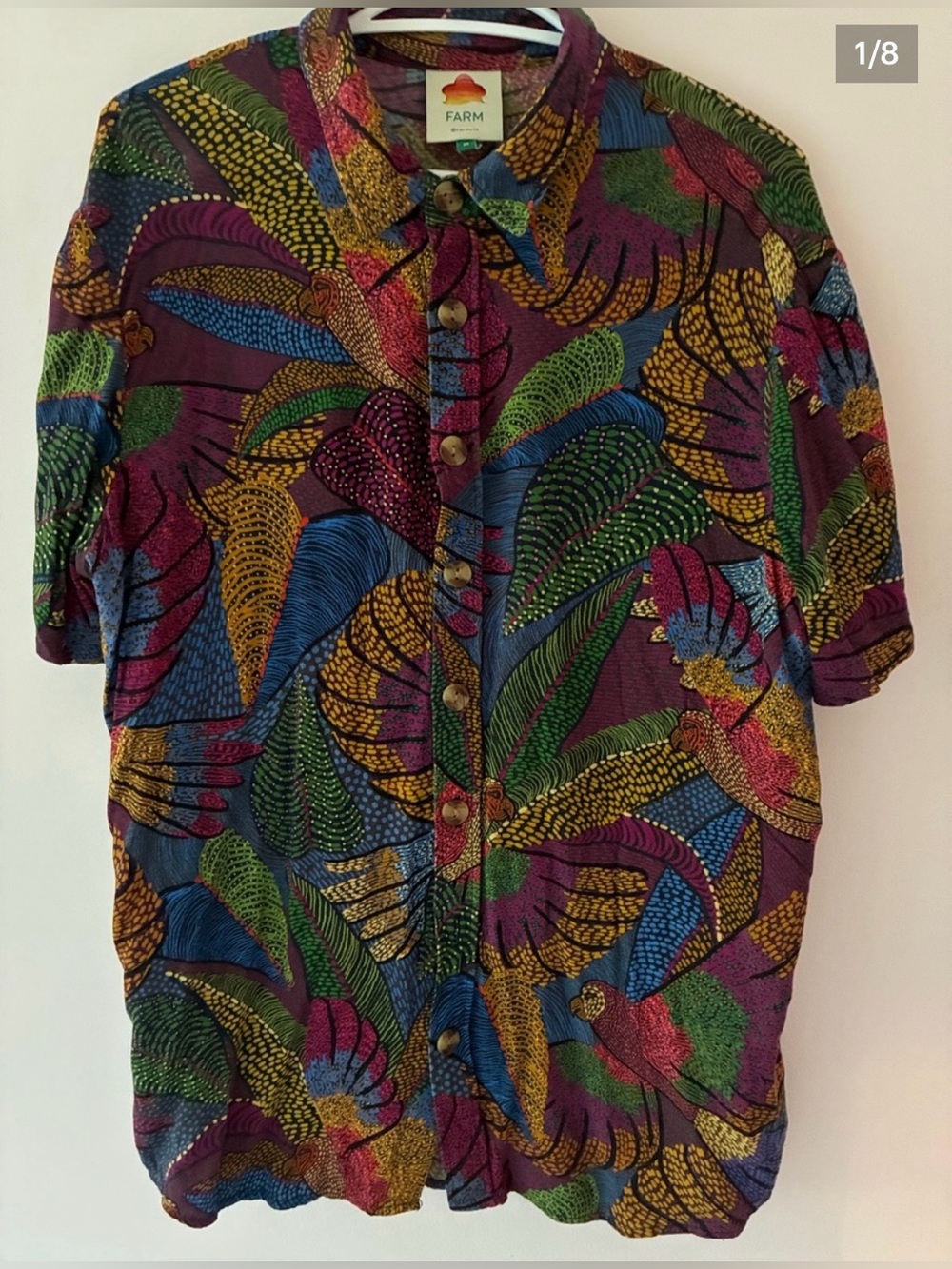 FARM Rio Dotted Macaws short sleeve Button-down collared Shirt size M